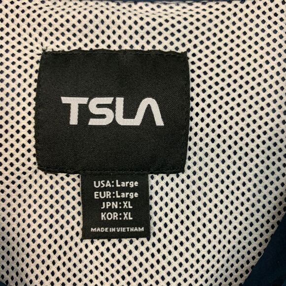 TSLA Shirt Mens L Large Navy Button Down Short Sleeve Vented Performance Fishing - Picture 5 of 12